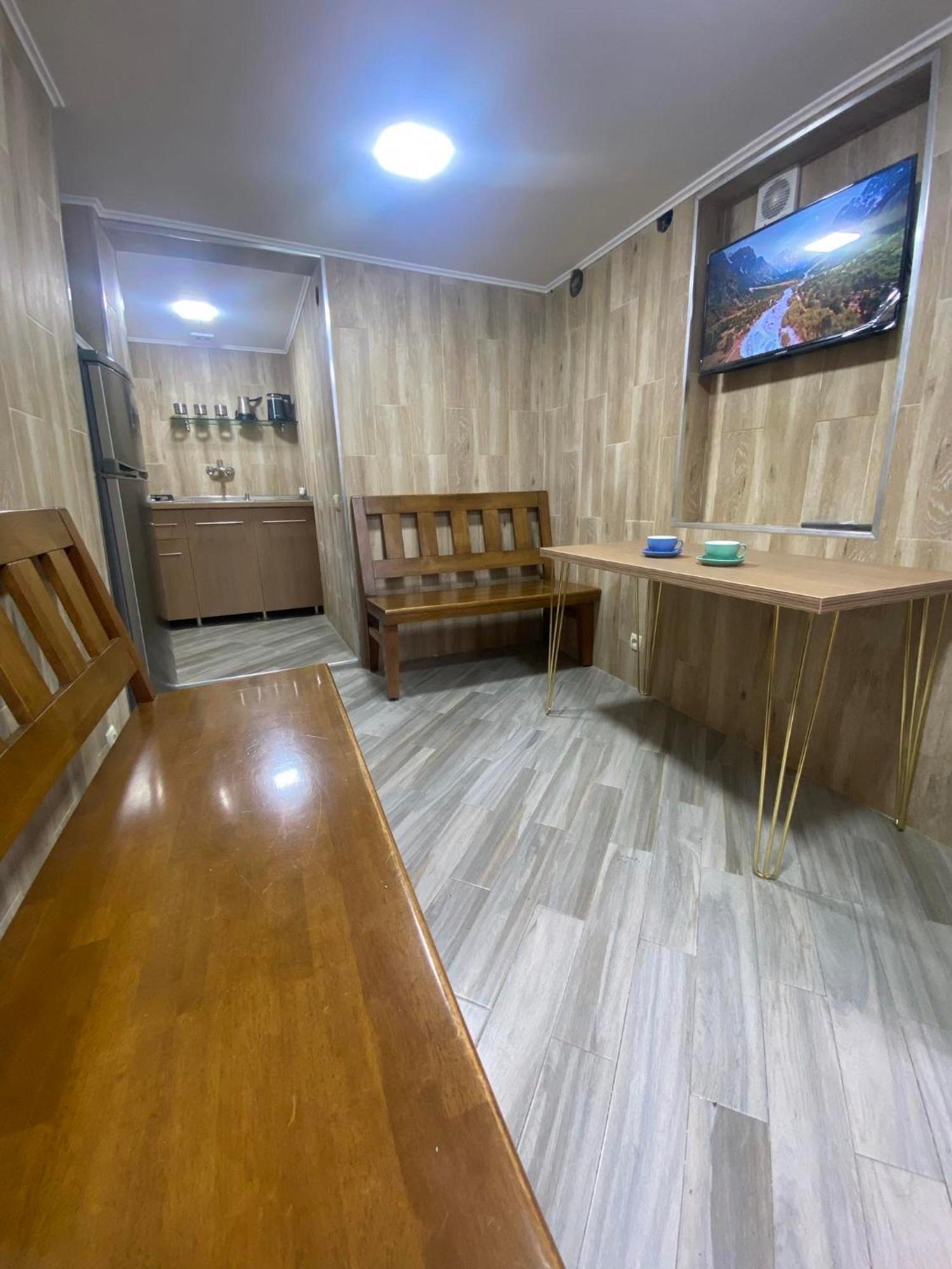 Hotel Varla Kutaisi Zewnętrze zdjęcie