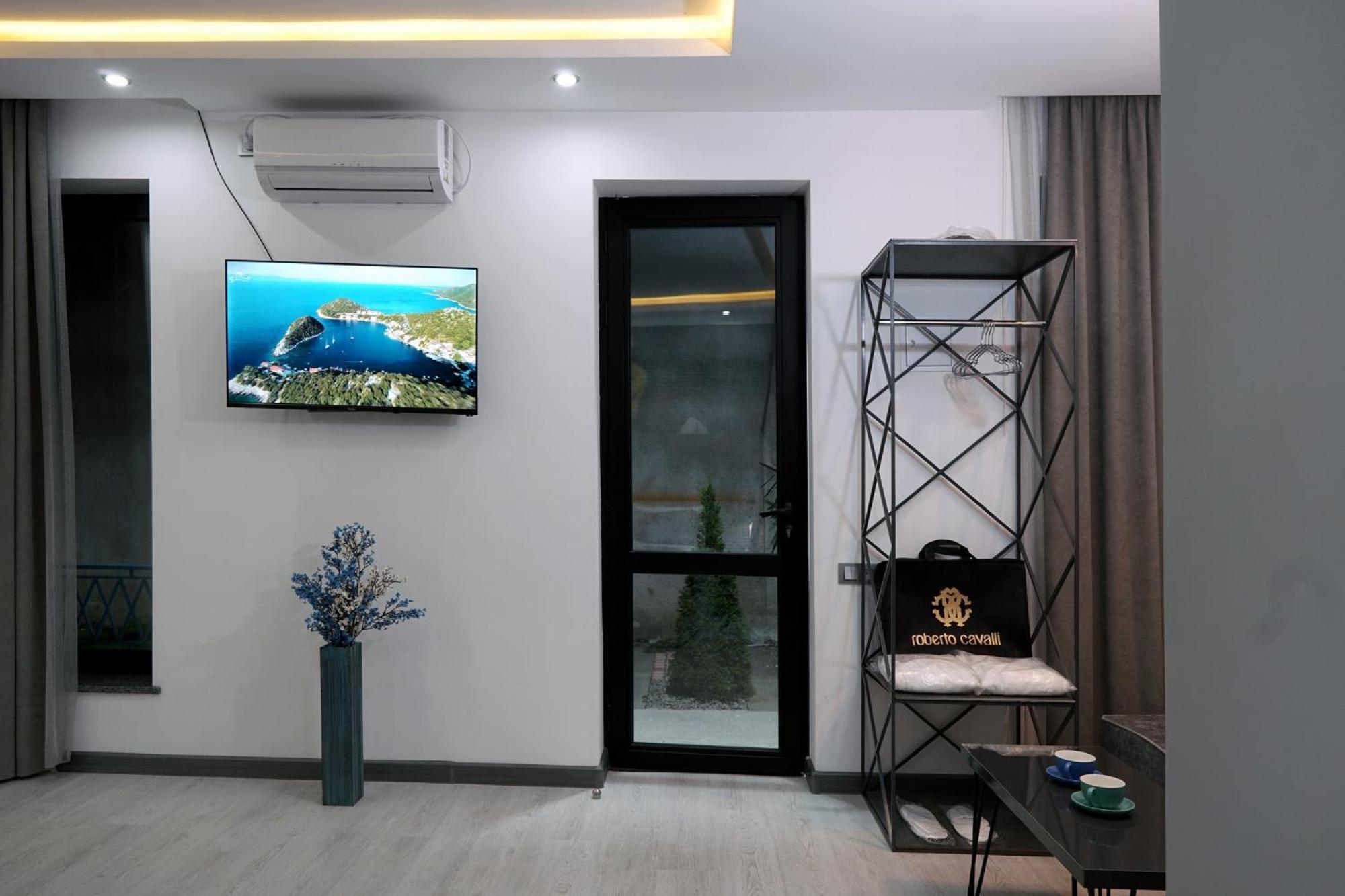 Hotel Varla Kutaisi Zewnętrze zdjęcie
