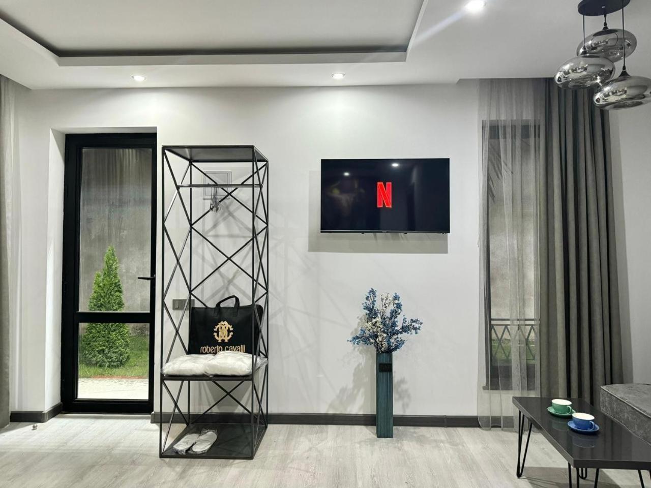 Hotel Varla Kutaisi Zewnętrze zdjęcie